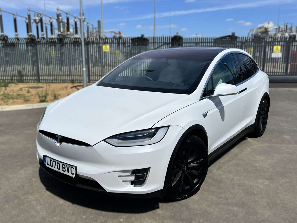 Tesla Model X Long Range White #21