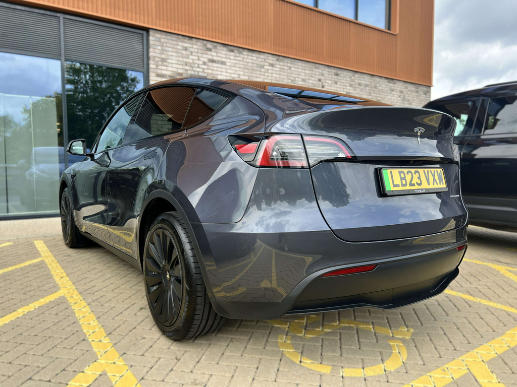 Tesla Model Y Long Range Awd 4Wd #2