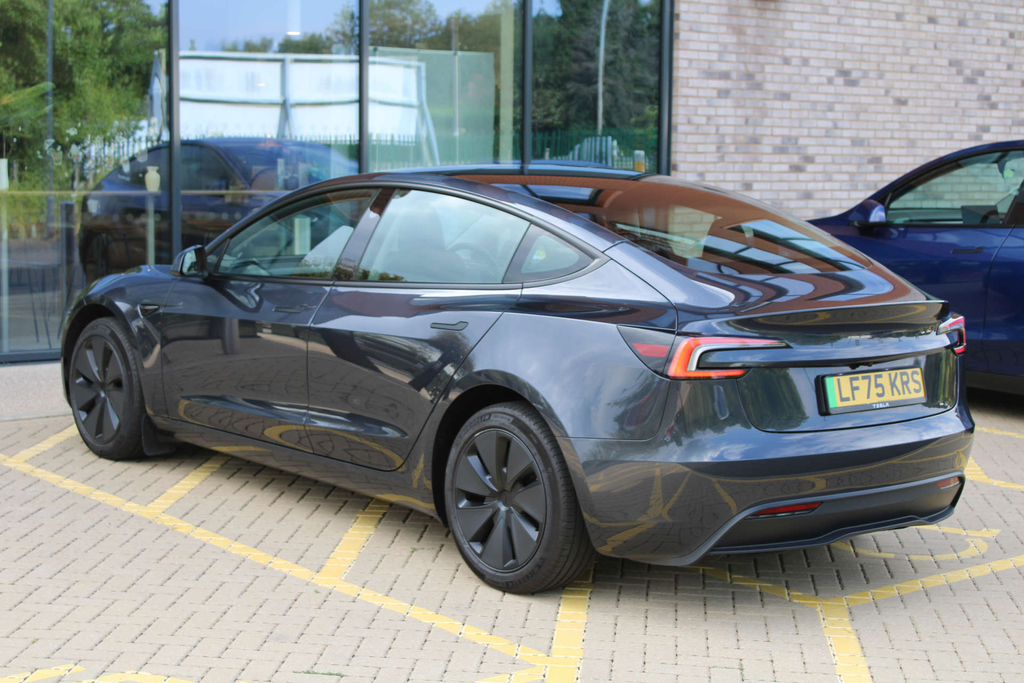 Tesla Model 3 Long Range Rwd  #3