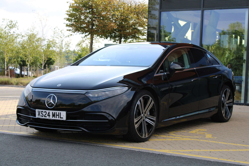 Mercedes-Benz EQS 450 Exclusive Luxury  #2