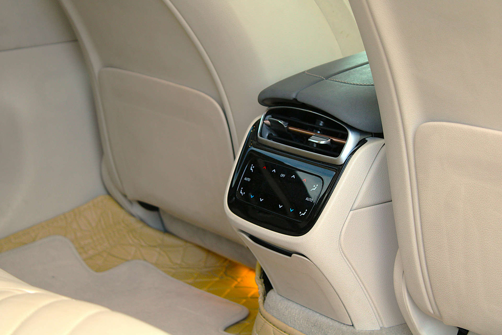 Mercedes-Benz EQS Business Class Black #13