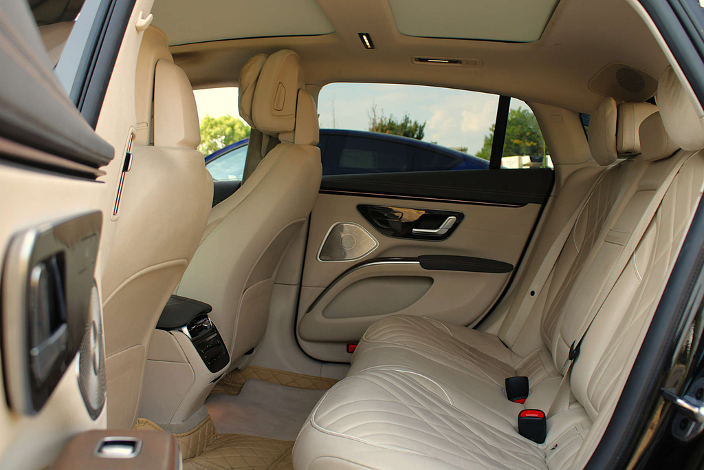 Mercedes-Benz EQS Business Class Black #10
