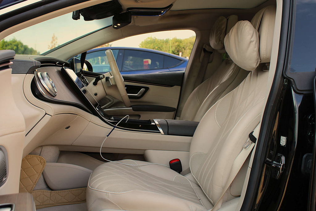 Mercedes-Benz EQS Business Class Black #9