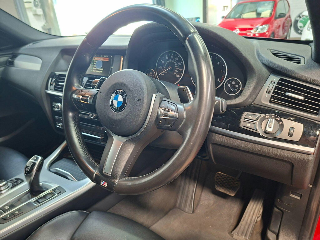 BMW X4 White #19