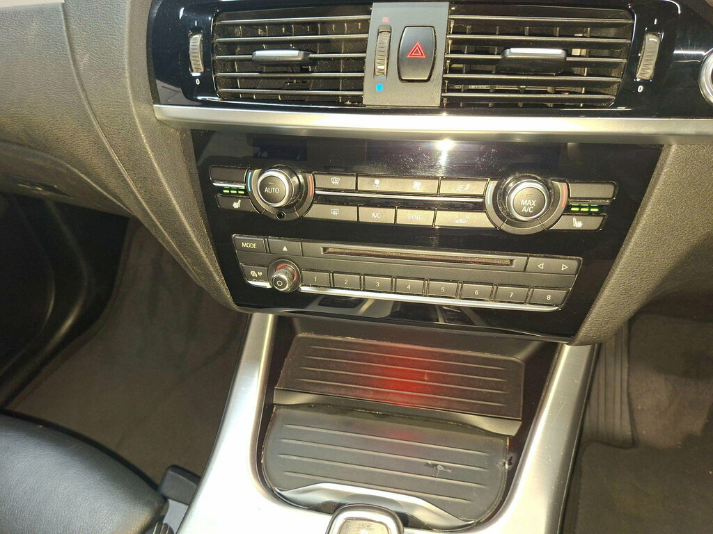 BMW X4 White #22