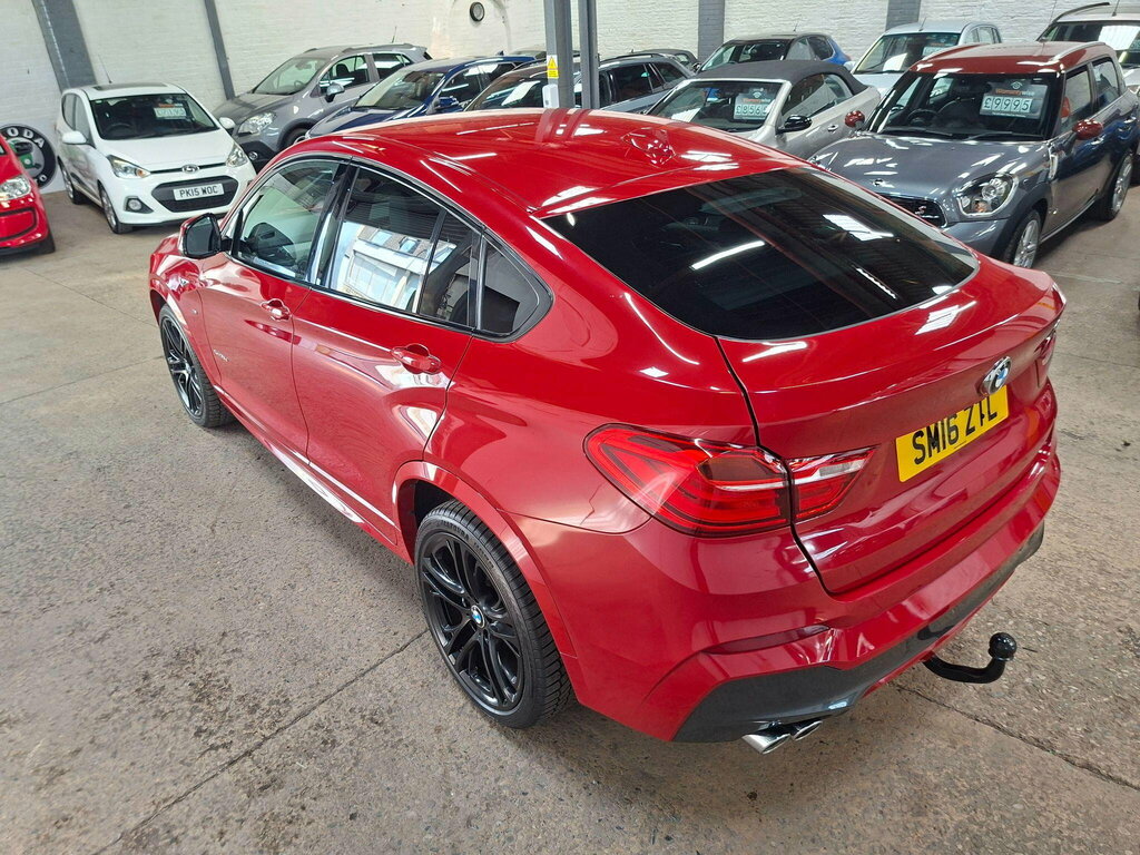 BMW X4 White #9