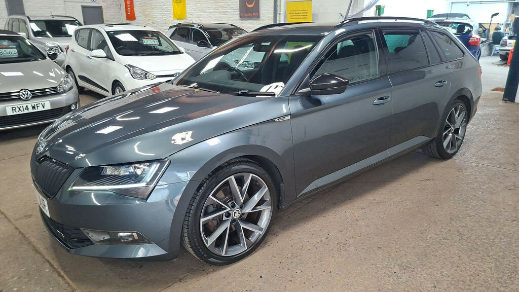 Skoda Superb 1.4 Tsi Act Sportline Dsg Euro 6 Ss Grey
