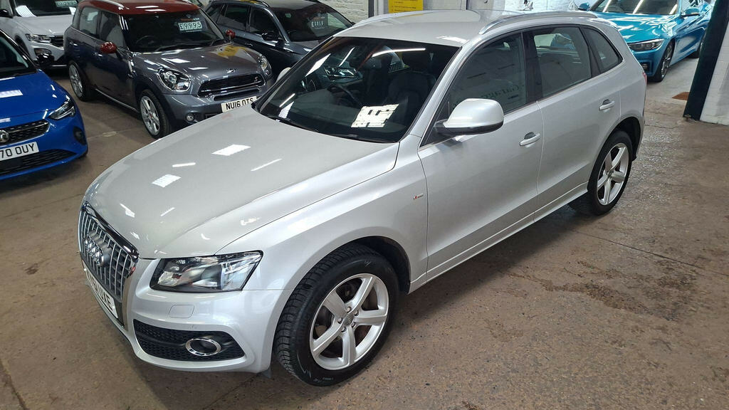 Audi Q5 2.0L Tfsi Quattro S Line 208 Bhp White #9