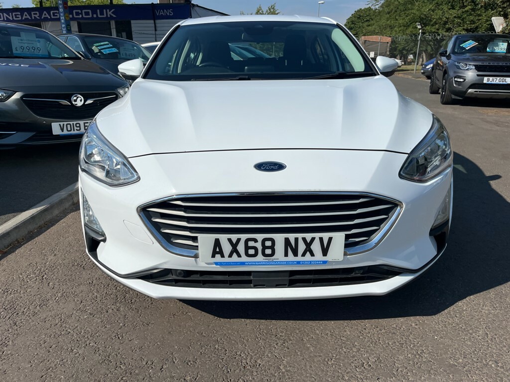 Ford Focus Zetec Tdci AX68NXV White #4