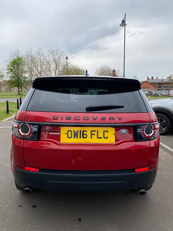 Land Rover Discovery Sport Td4 Hse Black Red #6