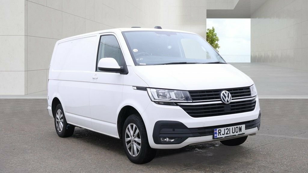 Volkswagen Transporter Highline Swb 2.0 Tdi T30 110 Ps With Air Condition 