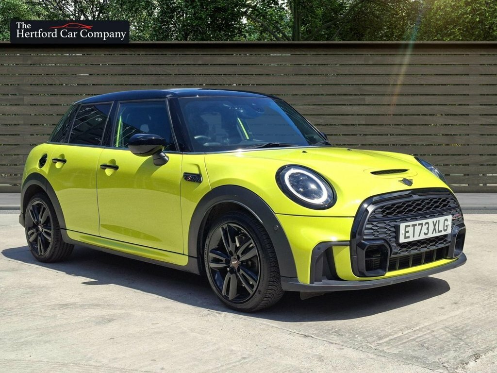 Mini Hatch 2L Cooper S Sport Yellow