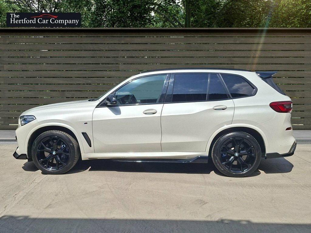 BMW X5 3L M Sport LX69JYT White #4