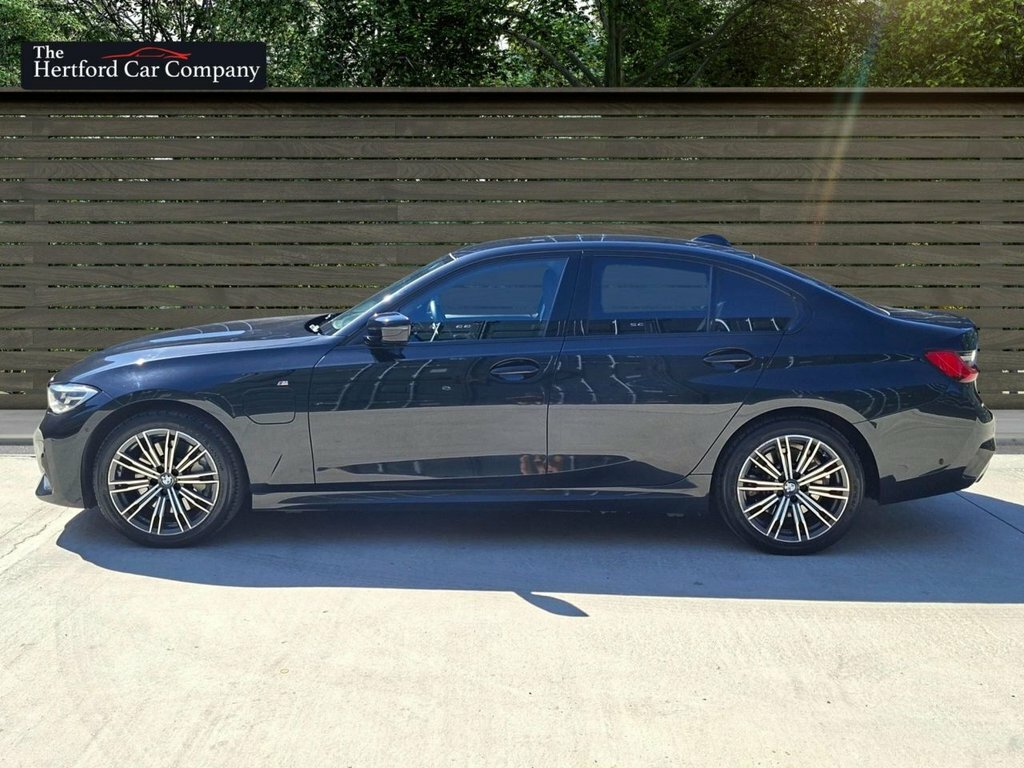 BMW 3 Series 2L M Sport Black #4