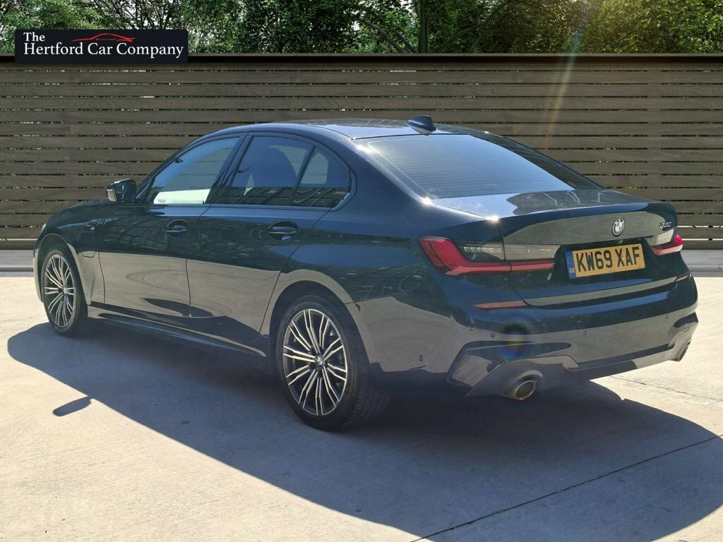 BMW 3 Series 2L M Sport Black #5