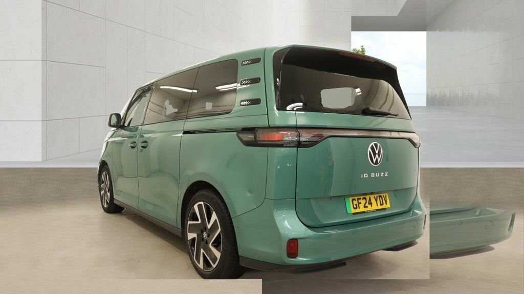 Volkswagen ID.Buzz Volkswagen Estate 150Kw Style Pro 77Kwh Red #3