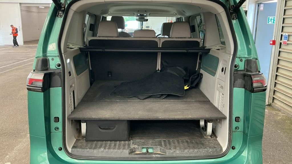 Volkswagen ID.Buzz Volkswagen Estate 150Kw Style Pro 77Kwh Red #8
