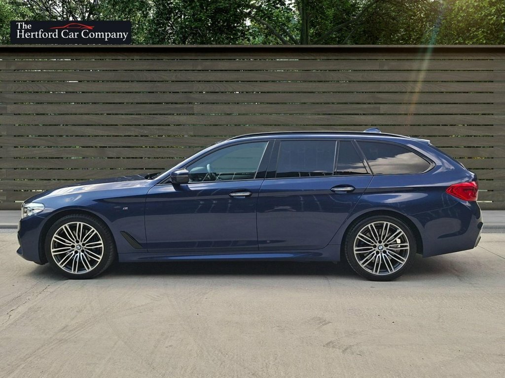 BMW 5 Series 3L M Sport Blue #4