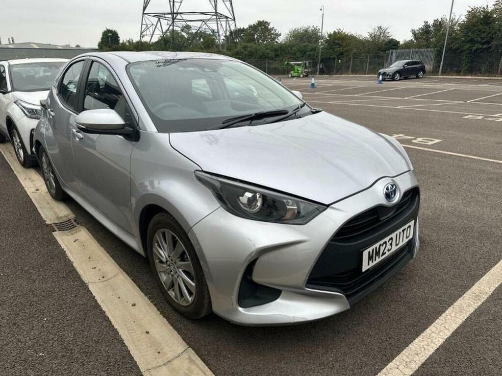 Toyota Yaris Hatchback 1.5 Vvt-h Icon E-cvt Euro 6 Ss 2 Silver