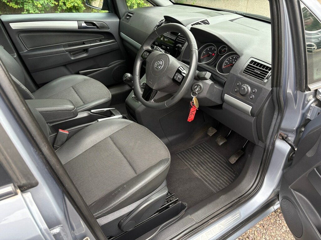 Vauxhall Zafira 1.8 16V Sri Euro 4 Silver #14