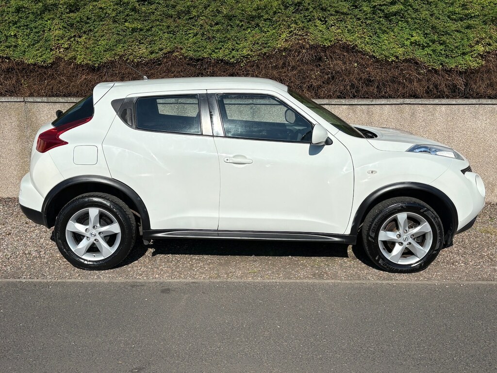 Nissan Juke 1.6 94 Visia White #2