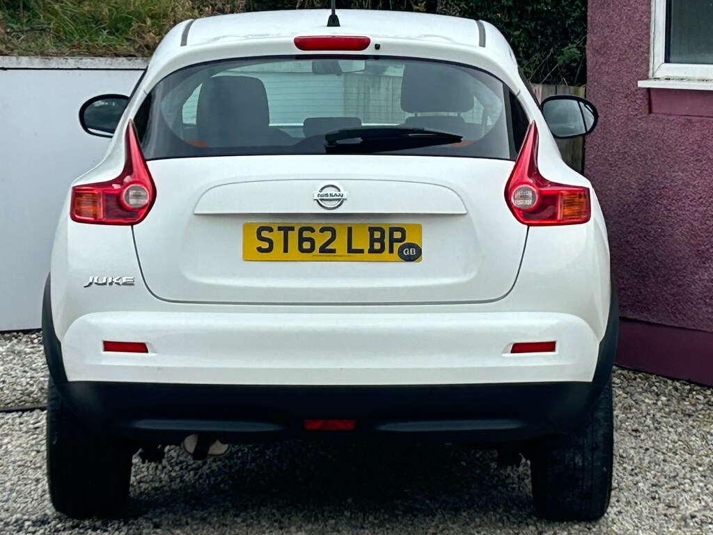 Nissan Juke Hatchback White #22