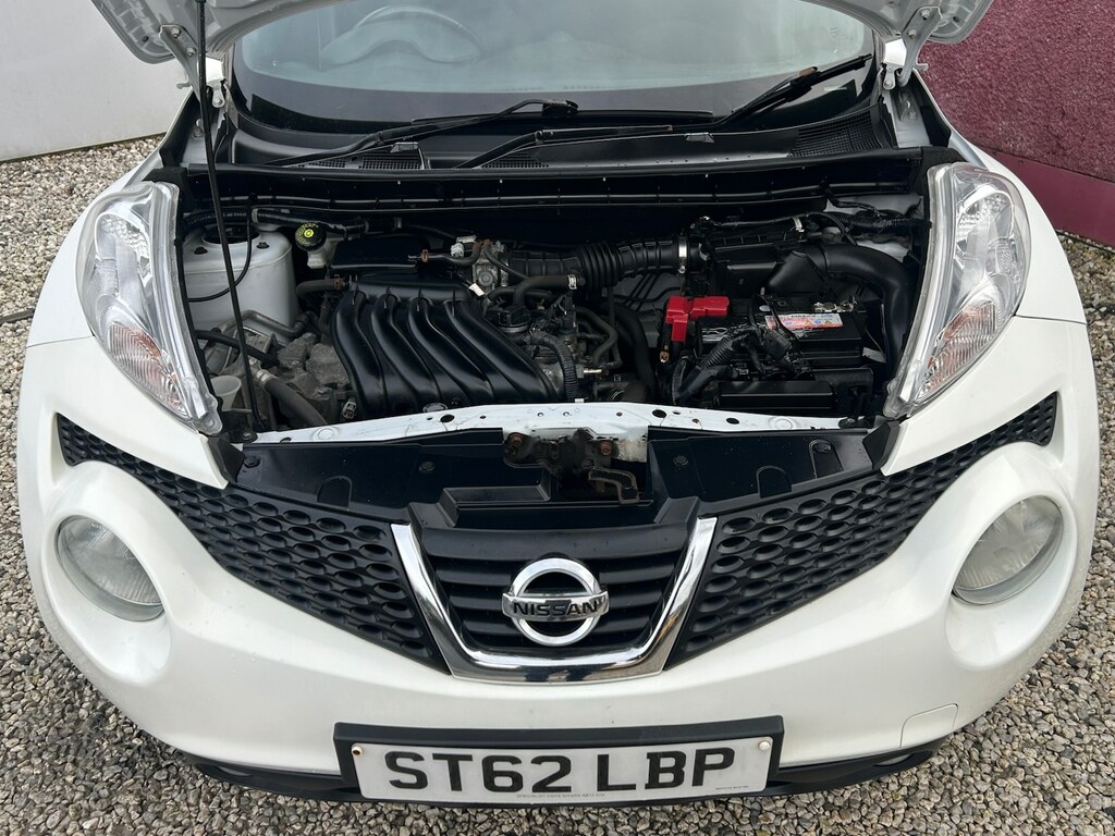 Nissan Juke Hatchback White #19