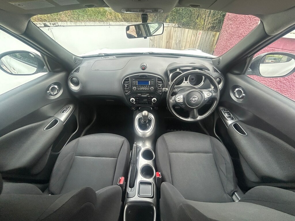 Nissan Juke Hatchback White #13