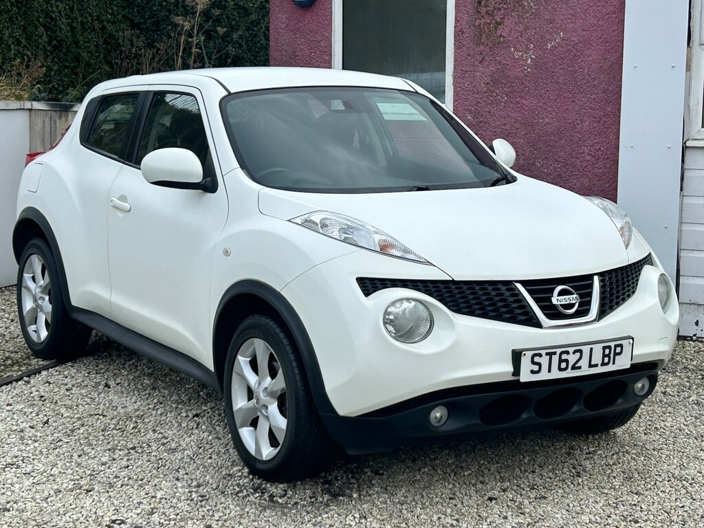 Nissan Juke Hatchback White #16