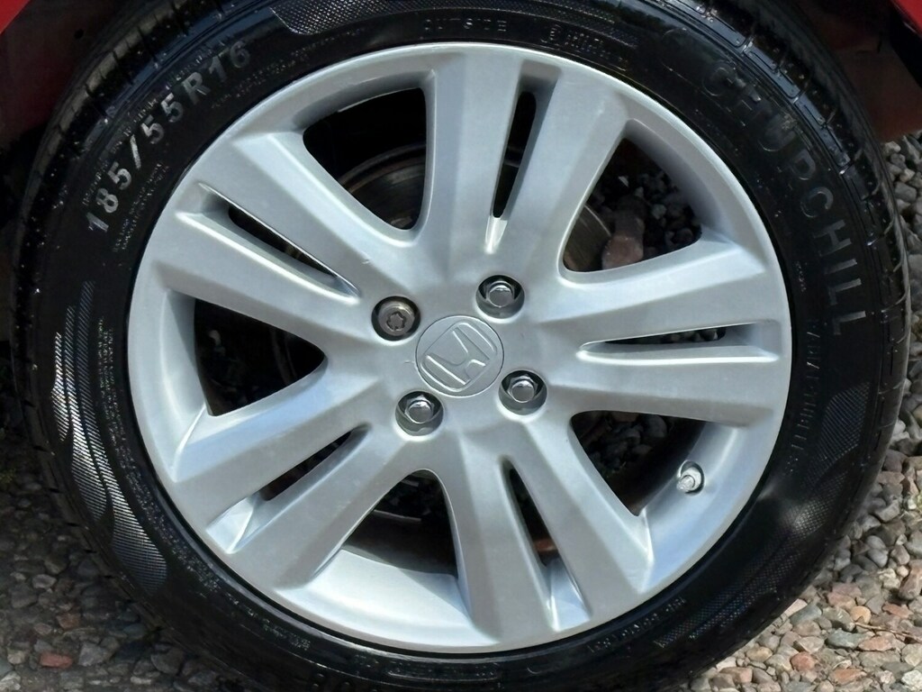 Honda Jazz Es I-vtec Cvt White #35