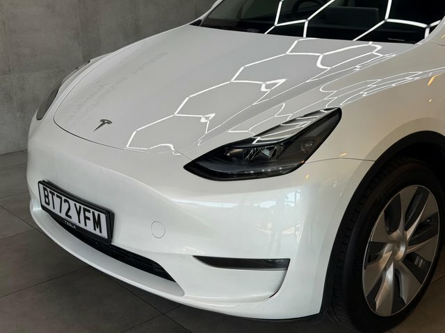 Tesla Model Y 2022 Dual Motor Long Range 4Wde BT72YFM White #4
