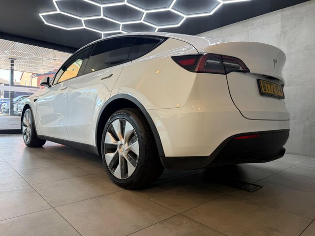 Tesla Model Y 2022 Dual Motor Long Range 4Wde BT72YFM White #5