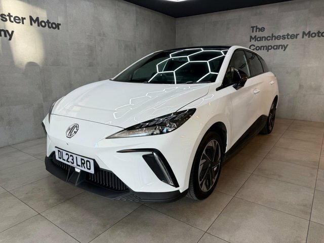 MG MG4 2023 64Kwh Trophy Long Range White