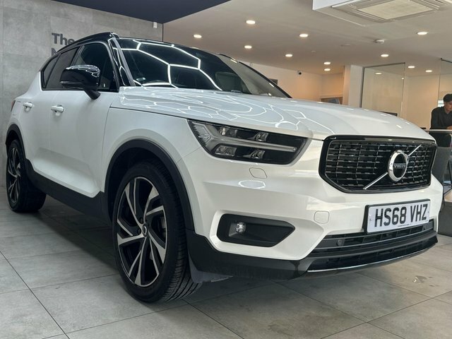 Volvo XC40 2019 2.0 T5 R-design Pro Awd Euro 6 Ss HS68VHZ White #6