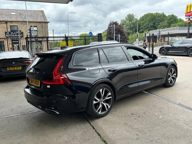 Volvo V60 2021 2.0H T6 Recharge 11.6Kwh R-design Awd Eu Black #3