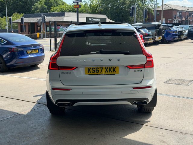Volvo XC60 2017 2.0 D4 R-design Pro Awd Euro 6 Ss White #5