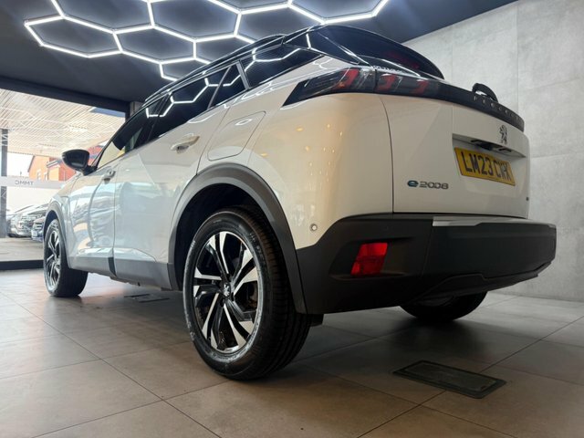 Peugeot e-2008 2023 50Kwh Gt 7Kw Charger White #6