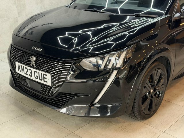 Peugeot 208 2023 1.2 Puretech Gt Eat Euro 6 Ss KM23GUE Black #4