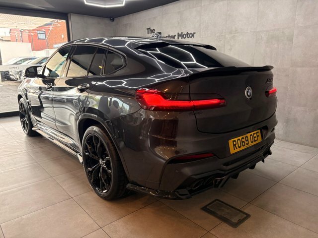 BMW X4 M M Competition Red #2