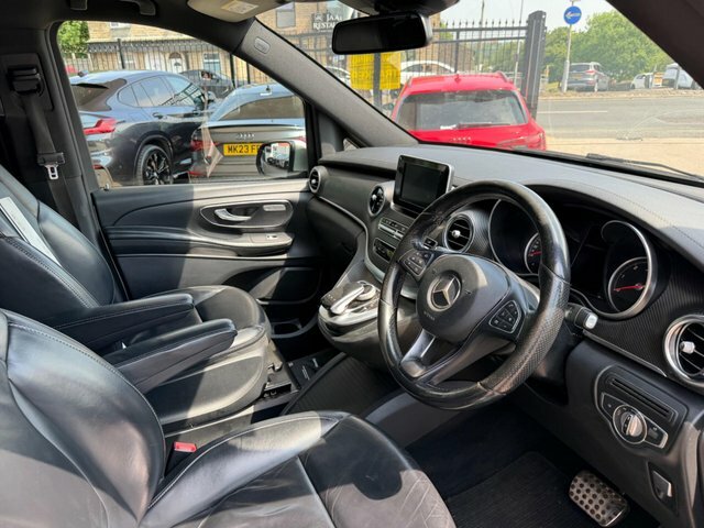 Mercedes-Benz V Class Silver #9