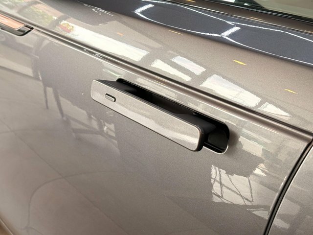 Land Rover Range Rover Velar R-dynamic Se White #60