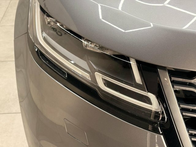 Land Rover Range Rover Velar R-dynamic Se White #55
