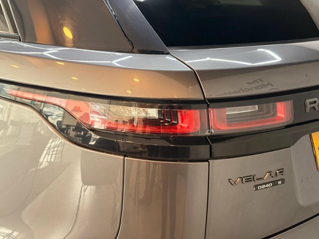 Land Rover Range Rover Velar R-dynamic Se White #53