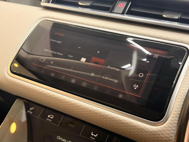 Land Rover Range Rover Velar R-dynamic Se White #32