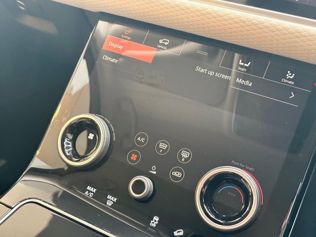 Land Rover Range Rover Velar R-dynamic Se White #42