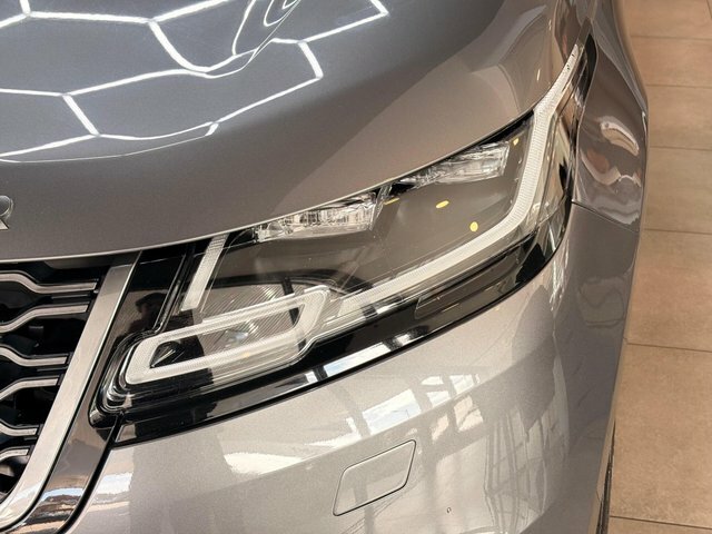 Land Rover Range Rover Velar R-dynamic Se White #69