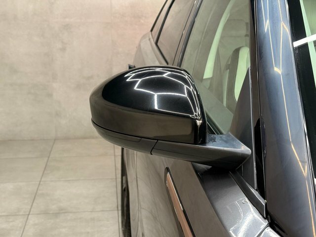 Land Rover Range Rover Velar R-dynamic Se White #48