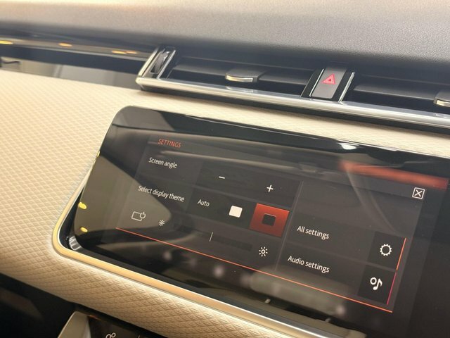 Land Rover Range Rover Velar R-dynamic Se White #33