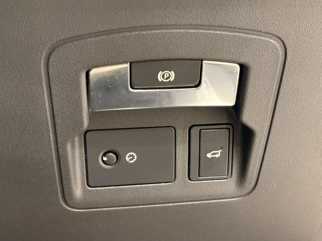 Land Rover Range Rover Velar R-dynamic Se White #17