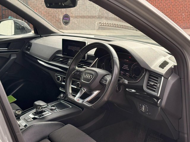 Audi Q5 2021 2.0 Tfsie 50 Black Edition S Tronic Quattro E RE70ENJ Black #4
